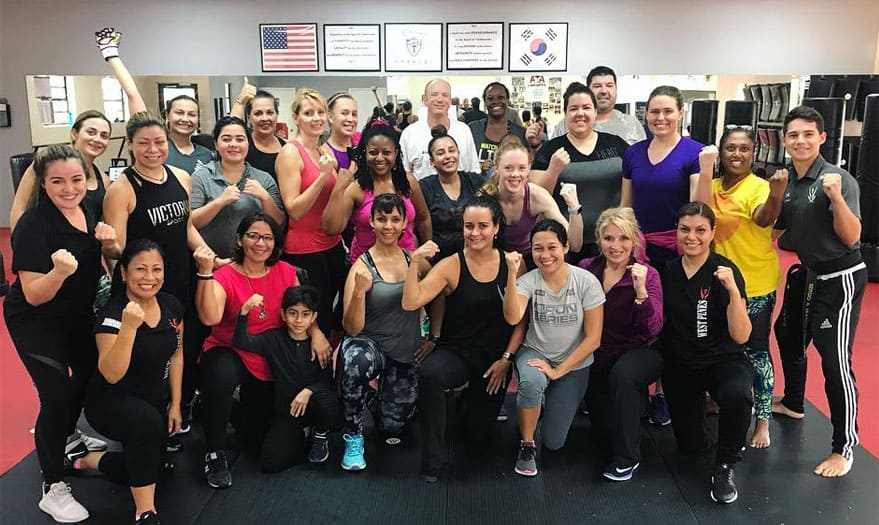 pines-fitness-kickboxing pines-fitness-kickboxing